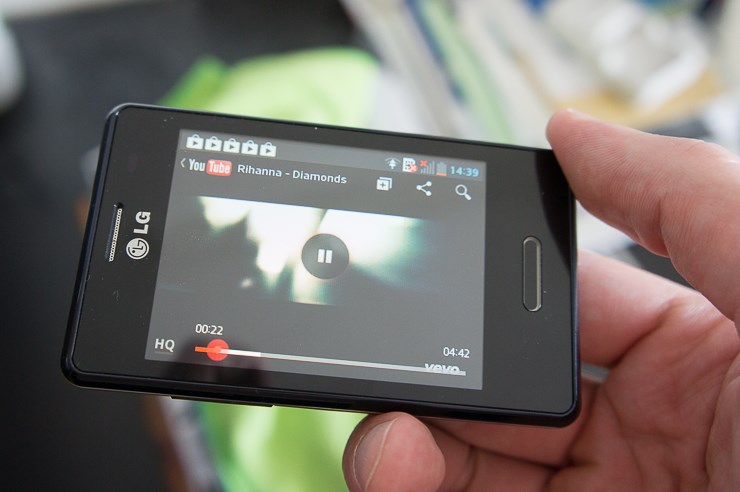 LG Optimus L3 II (23).jpg